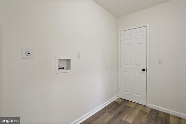 143 ZINN WAY, Linden, VA 22642