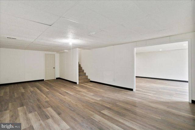 143 ZINN WAY, Linden, VA 22642