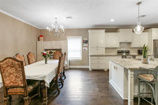 2439 Augustine Street, Sulphur, LA 70663