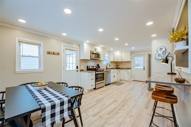 157 Leonard Road, Greece, NY 14616