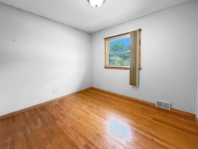 334 Hickory Street, Chicago Heights, IL 60411