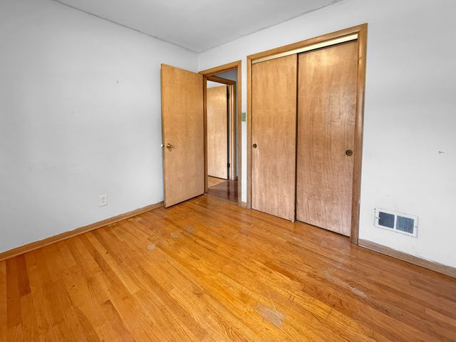 334 Hickory Street, Chicago Heights, IL 60411
