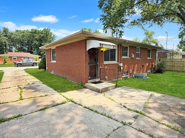 334 Hickory Street, Chicago Heights, IL 60411
