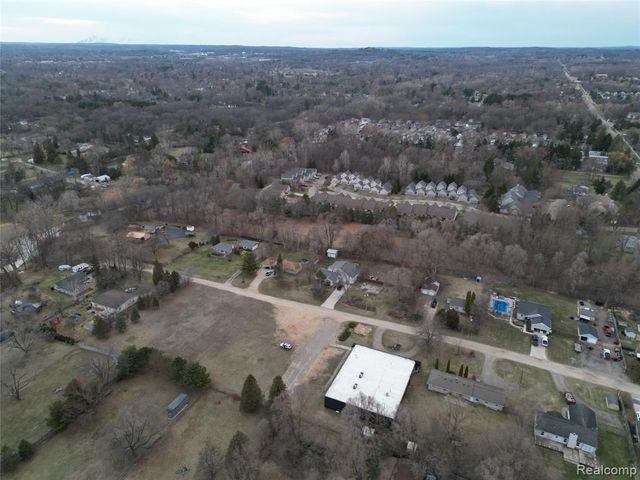 3041 Reeder Road, Clarkston, MI 48346