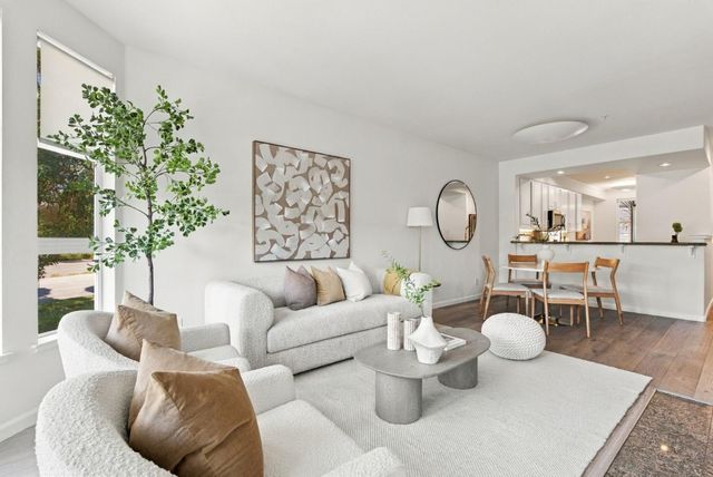 880 Meridian Bay Lane 114, Foster City, CA 94404