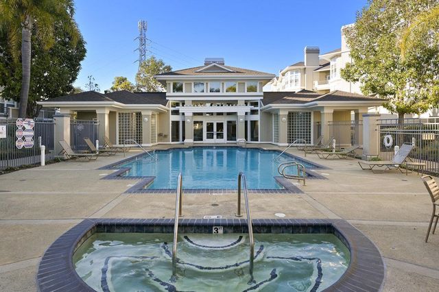 880 Meridian Bay Lane 114, Foster City, CA 94404