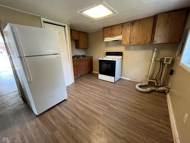5062 W Regent Street, Indianapolis, IN 46241