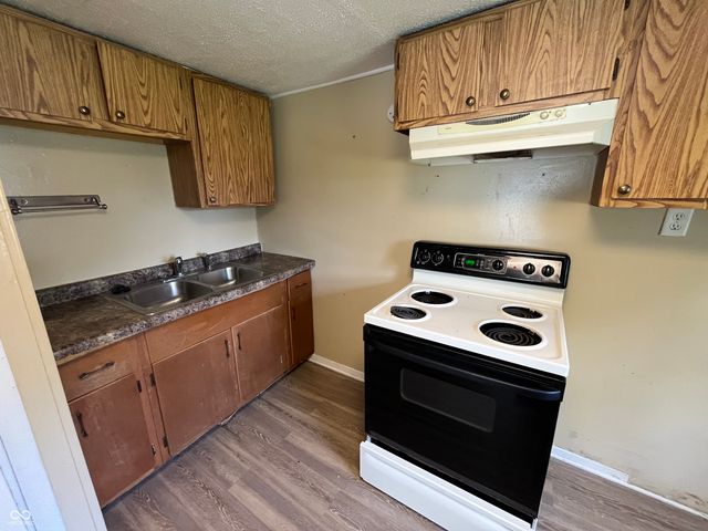 5062 W Regent Street, Indianapolis, IN 46241