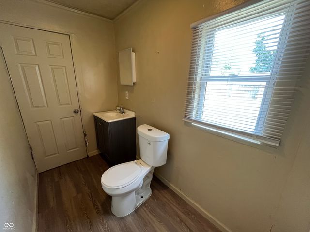 5062 W Regent Street, Indianapolis, IN 46241