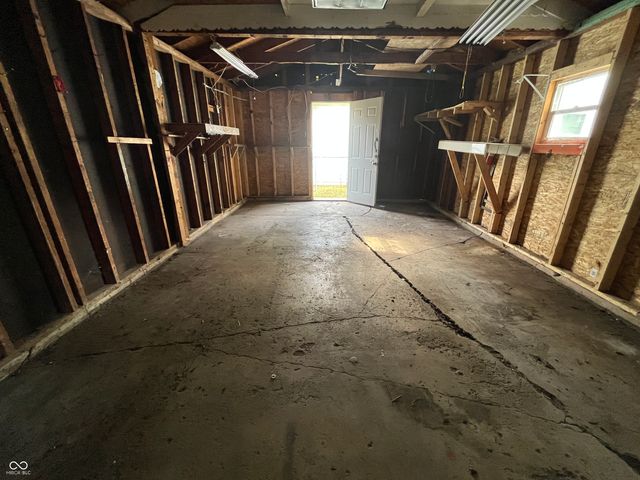 5062 W Regent Street, Indianapolis, IN 46241