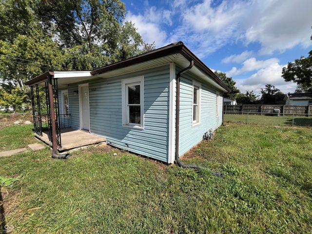 5062 W Regent Street, Indianapolis, IN 46241