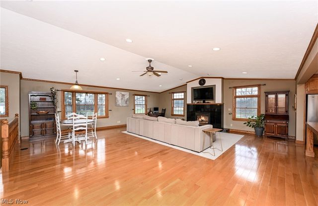 9535 Daniels Road, Seville, OH 44273