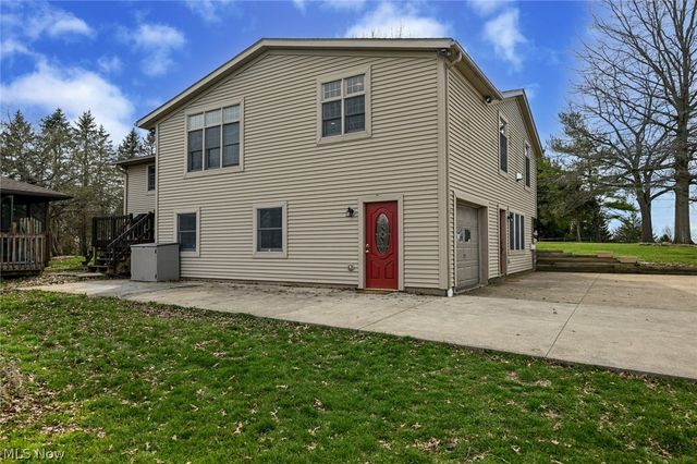 9535 Daniels Road, Seville, OH 44273