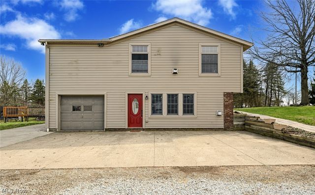 9535 Daniels Road, Seville, OH 44273
