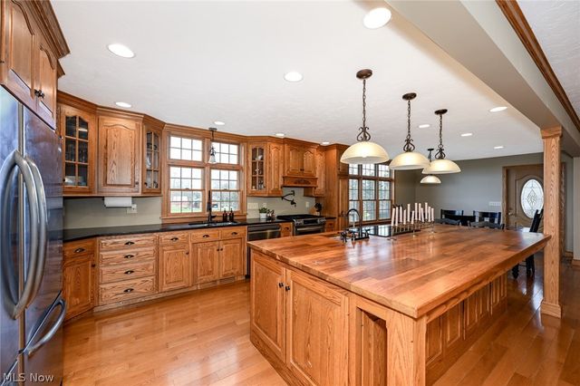 9535 Daniels Road, Seville, OH 44273