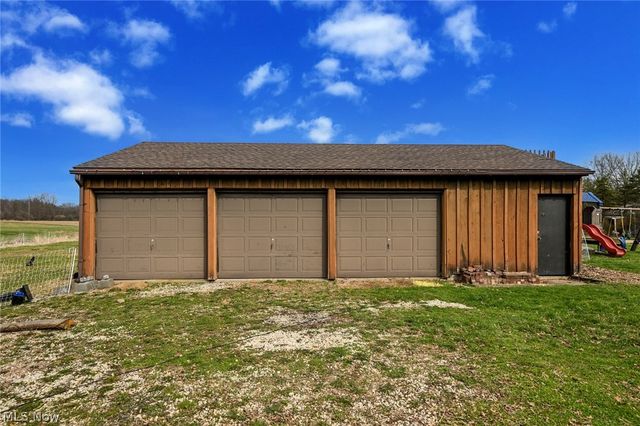 9535 Daniels Road, Seville, OH 44273