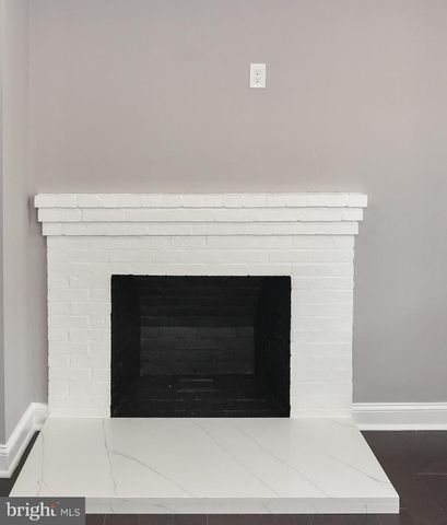 3412 FAIRVIEW RD, Gwynn Oak, MD 21207