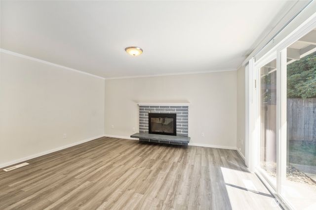 210 219th Place SW, Bothell, WA 98021