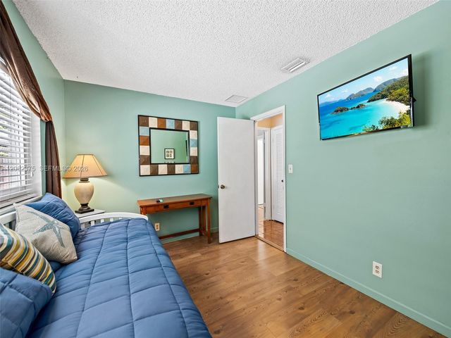 2841 NW 69th Ct, Fort Lauderdale, FL 33309
