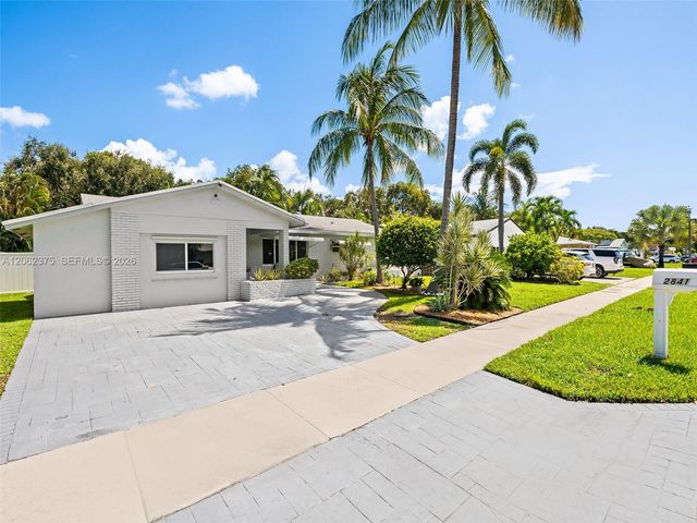 2841 NW 69th Ct, Fort Lauderdale, FL 33309