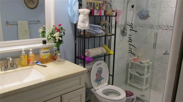 3321 NW 47th Terrace 223, Lauderdale Lakes, FL 33319