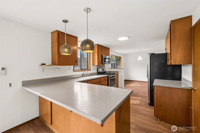 12913 Waller Road E, Tacoma, WA 98446