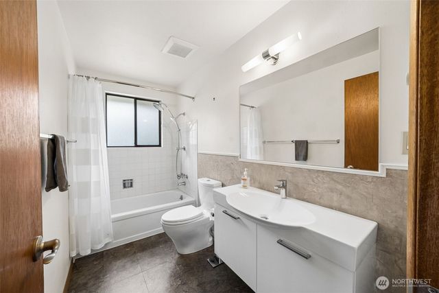 12913 Waller Road E, Tacoma, WA 98446