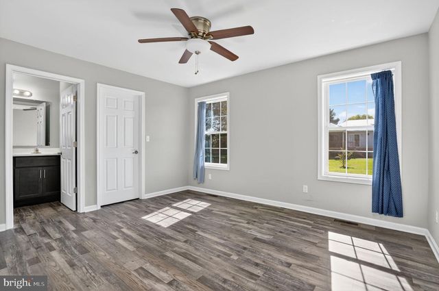 37406 DAVEY JONES BLVD, Greenbackville, VA 23356