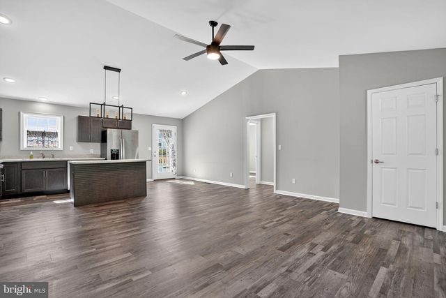 37406 DAVEY JONES BLVD, Greenbackville, VA 23356