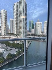 185 SW 7th St 1605, Miami, FL 33130