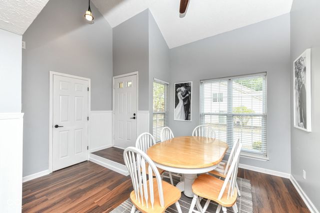 2502 Chaseway Court, Indianapolis, IN 46268