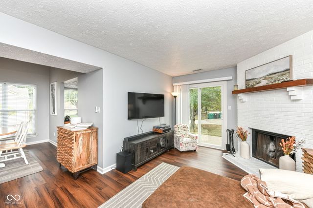 2502 Chaseway Court, Indianapolis, IN 46268