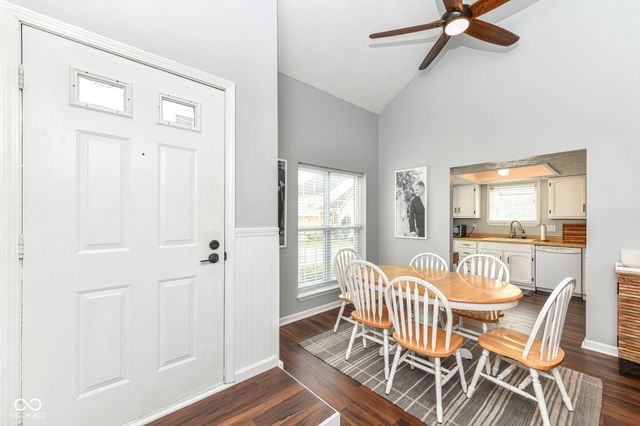 2502 Chaseway Court, Indianapolis, IN 46268