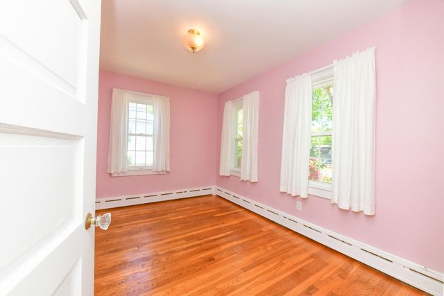 19 Lafayette Avenue, Buzzards Bay, MA 02532