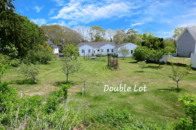 19 Lafayette Avenue, Buzzards Bay, MA 02532