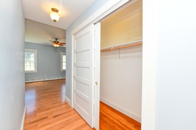 19 Lafayette Avenue, Buzzards Bay, MA 02532