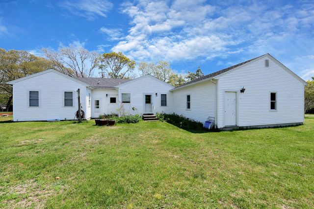 19 Lafayette Avenue, Buzzards Bay, MA 02532