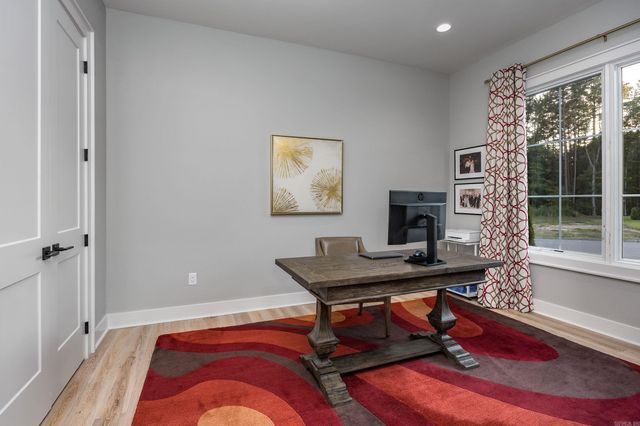 5 Mereville Place, Little Rock, AR 72223
