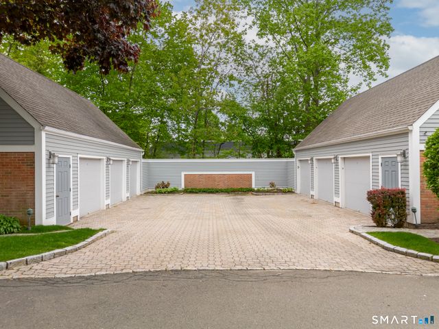 50 Hale Lane 50, Darien, CT 06820