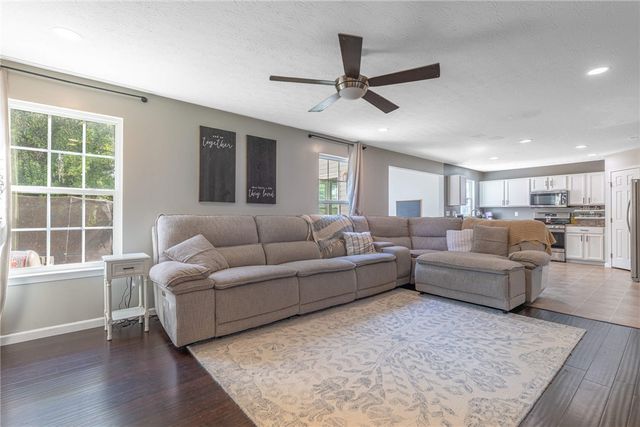 5060 Jessica Suzanne Drive, Morrow, OH 45152