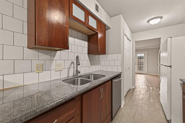 6631 Wanda Lane, Houston, TX 77074