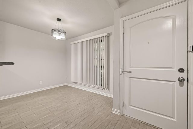 6631 Wanda Lane, Houston, TX 77074