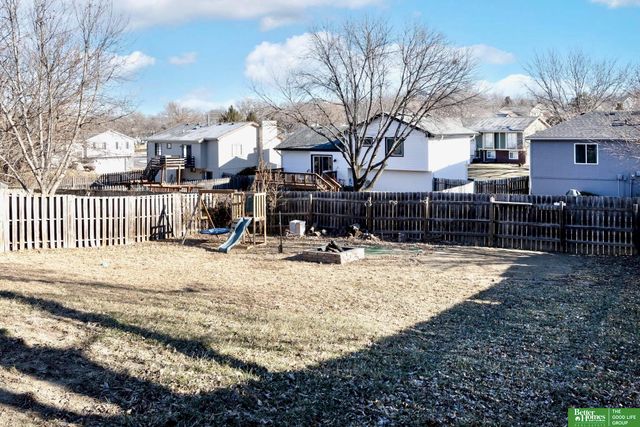 6703 N 110th Avenue, Omaha, NE 68164