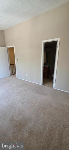 7886 MARIOAK DR, Elkridge, MD 21075