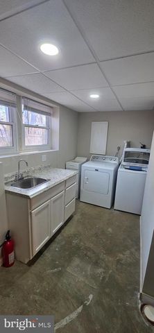 7886 MARIOAK DR, Elkridge, MD 21075