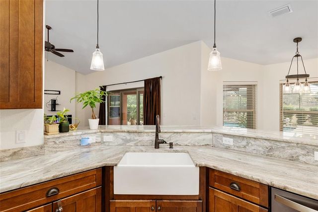 9901 NW 6TH COURT, Ocala, FL 34475