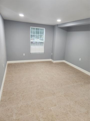 1311 Carlisle Street, Rosenberg, TX 77471