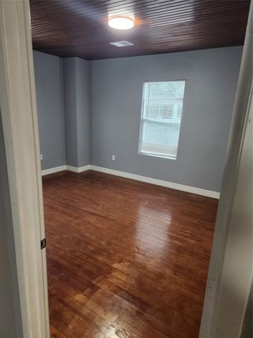 1311 Carlisle Street, Rosenberg, TX 77471
