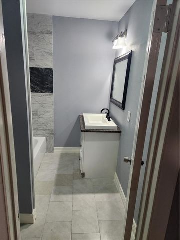 1311 Carlisle Street, Rosenberg, TX 77471