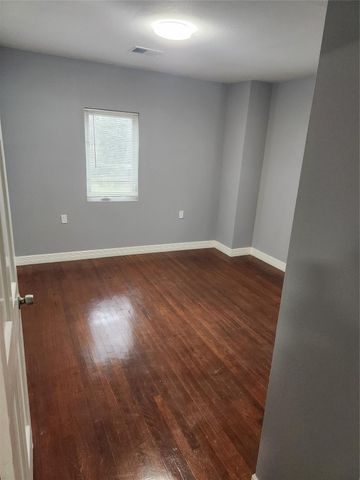 1311 Carlisle Street, Rosenberg, TX 77471